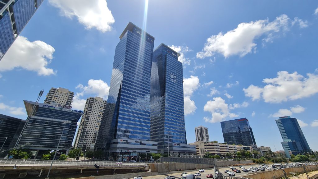 להשכרה בשכונת ביצרון רמת ישראל תל אביב-רחוב דם המכבים