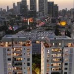 דירת 4 חדרים חדשה למכירה ברחוב עמינדב, תל אביב – פרויקט תמ״א 38 ראשון ברחוב, עם מרפסת, חניה, ממ״ד ובניין מודרני בן 10 קומות.